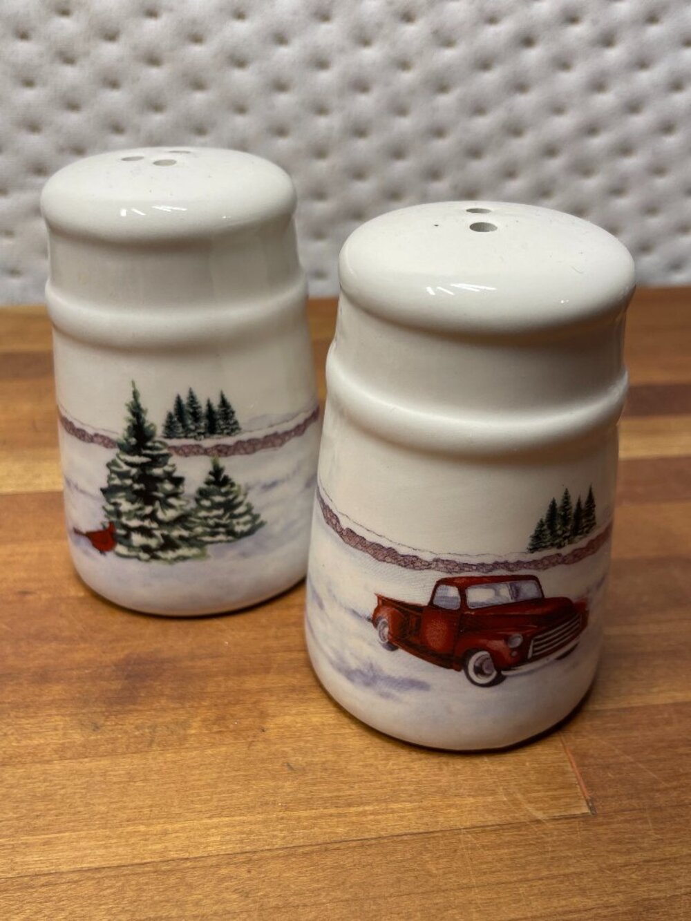 Vintage Christmas Salt and Pepper Shaker Set